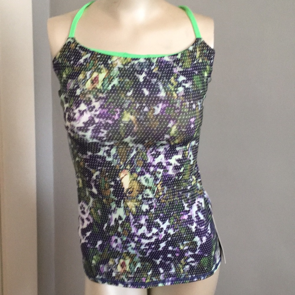 New it’s tags lulu lemon‎ workout tank.